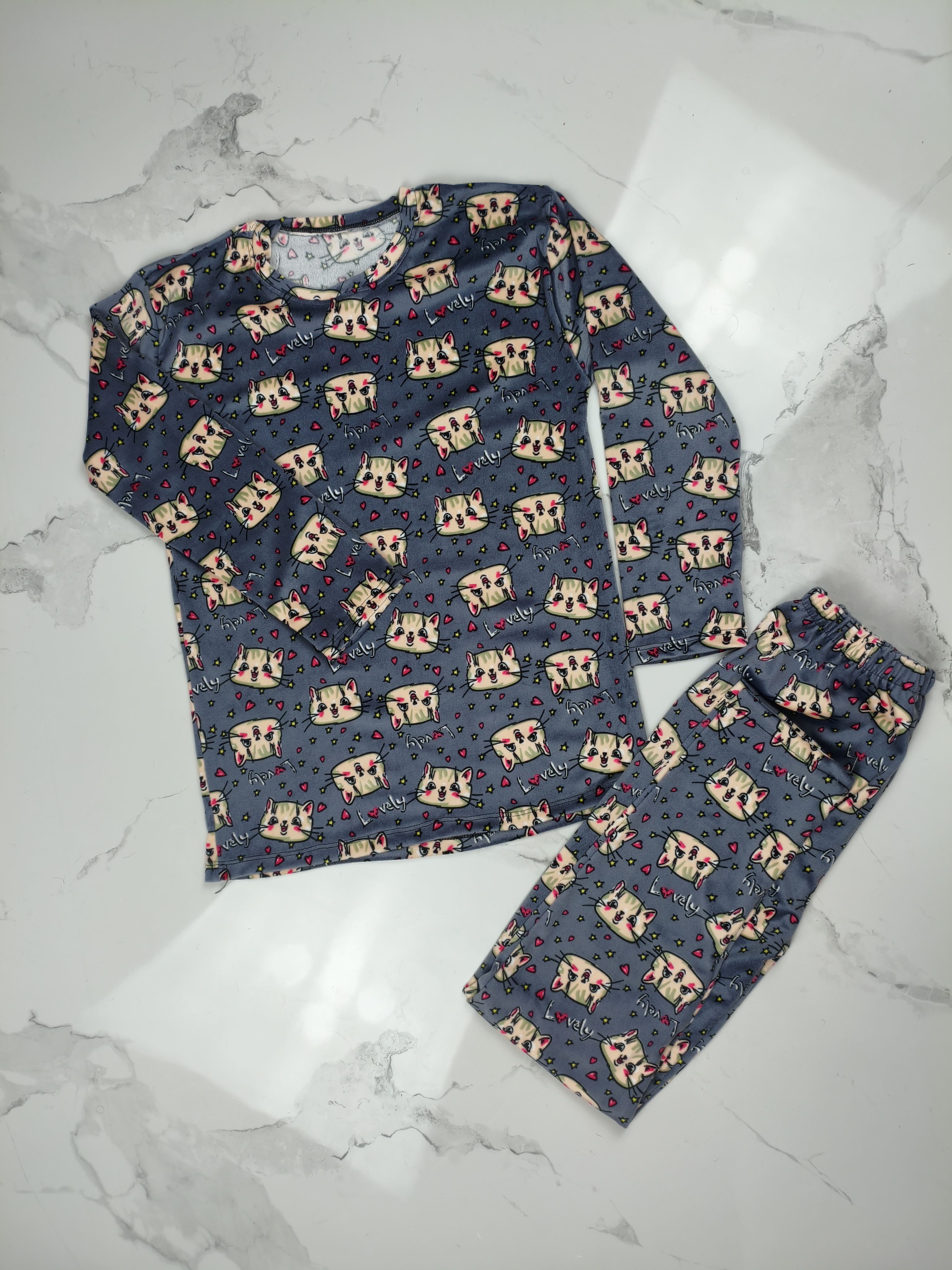 بلوز شلوار مخمل (پرداخت اقساطی)