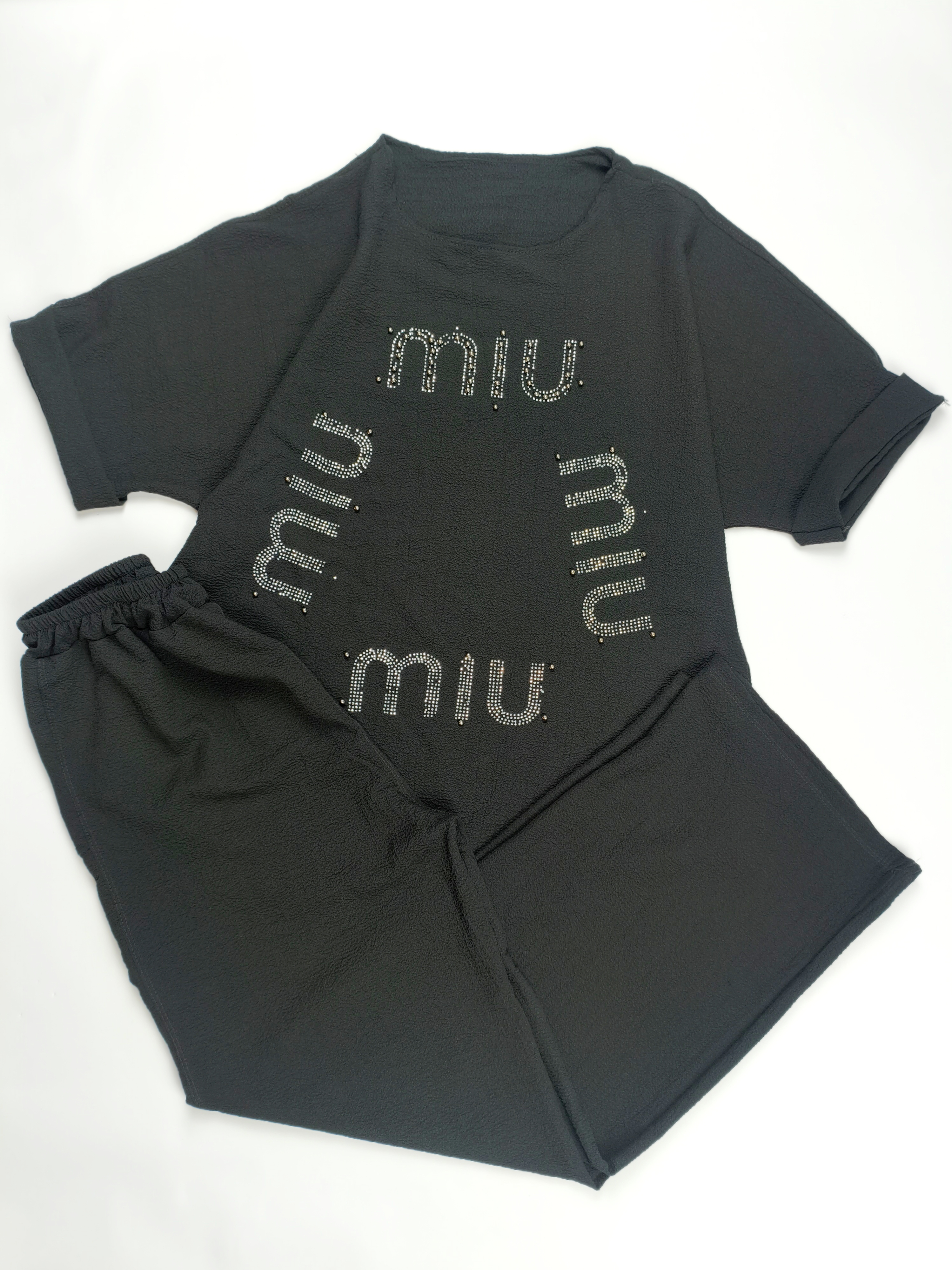 ست تیشرت شلوار miu مشکی (پرداخت اقساطی)
